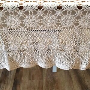 Vintage, Large, Tatted Tablecloth with Scalloped Edges